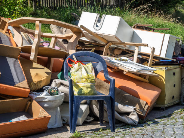 Best Construction Debris Removal  in Tariffville, CT